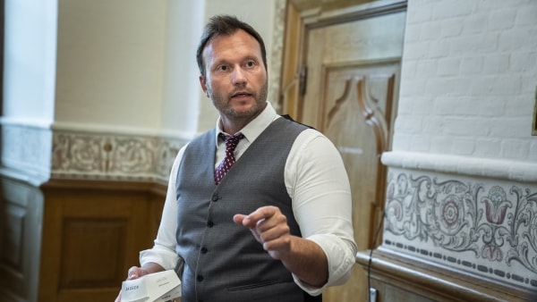 Den danske udgave af Trump er fra Aarhus: Lars Boje Mathiesen er til fare for demokratiet | stiften.dk