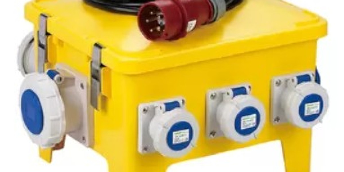 Elevate Outdoor Events Using Nante Lightweight Power Hubs