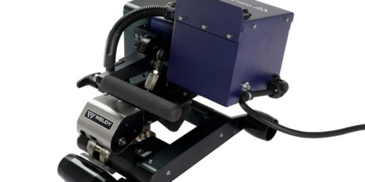 Geomembrane Hot Air Welder Dubai: Reliable Tools for Waterproofing, Landfills & Industrial Linings