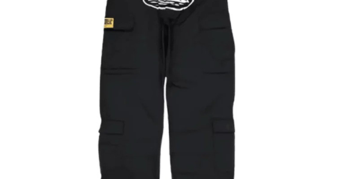 How Corteiz Cargos Compare to Other Streetwear Giants