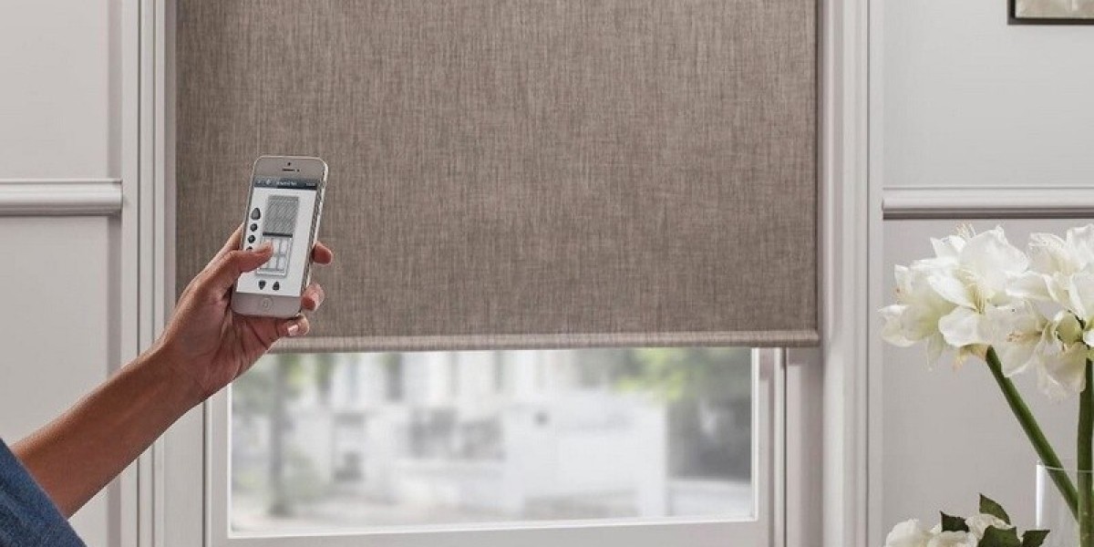 Why Dubai Creek City Homes Prefer Smart Motorize Curtains