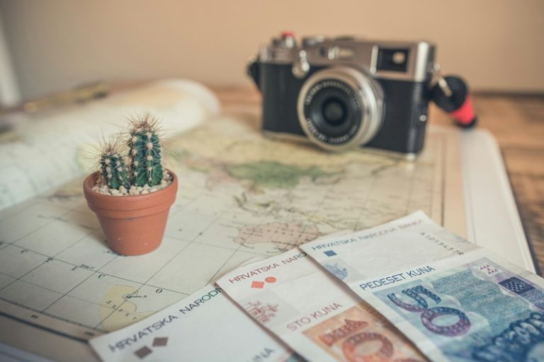 Atrakinkite savo kelionės biudžetą: kaip gauti geriausią valiutos keitimo kursą savo Forex kortele
