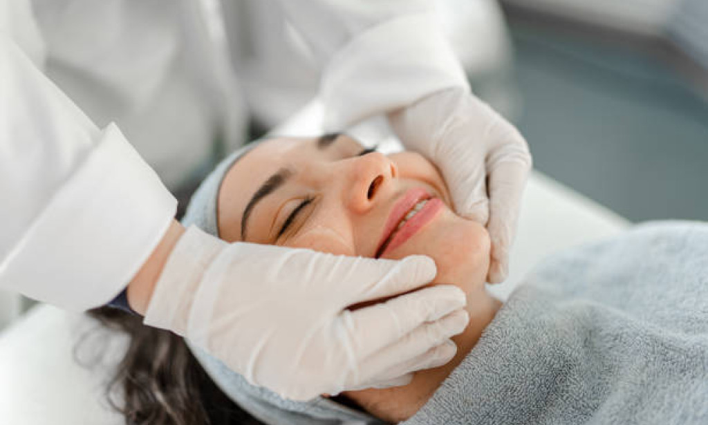 What Role Do Medical Spas Play in Supporting Skin Care Clinic Recovery Plans?