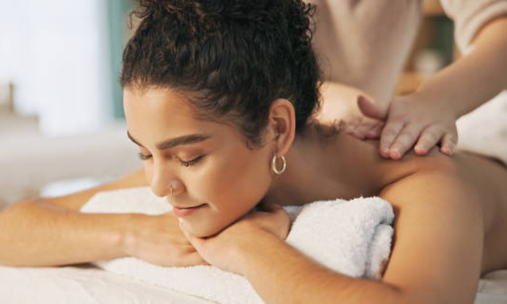 How a Massage Therapist Helps Fix Tech Neck from Endless Screen Time?