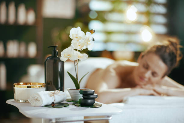 How a Massage Therapist Can Help You Avoid Pain Medications - Health and Wellness
