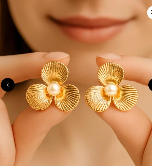 western earrings for women Profile Picture