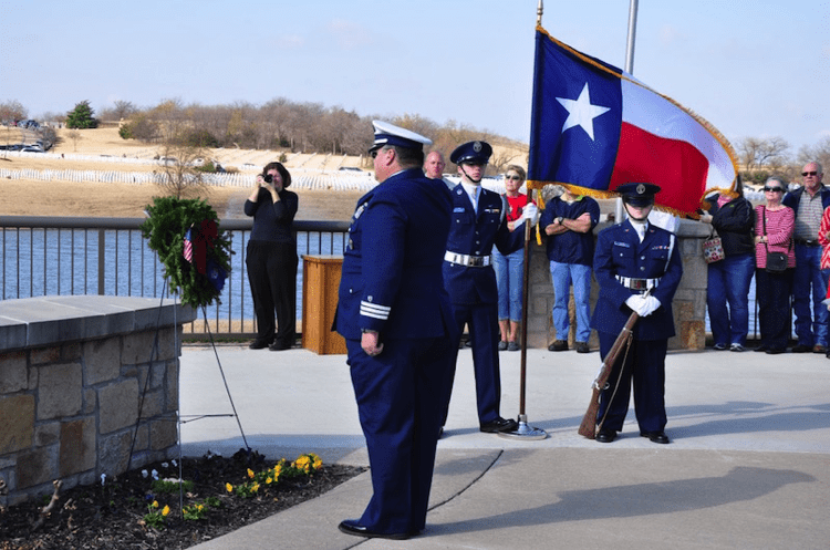 Dallas Cemetery for Veterans: DFW National Memorial Day Ceremony