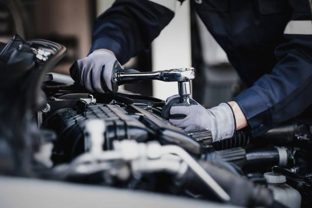 How to Spot Noisy Engine Problems with Auto Repair Shop Tips