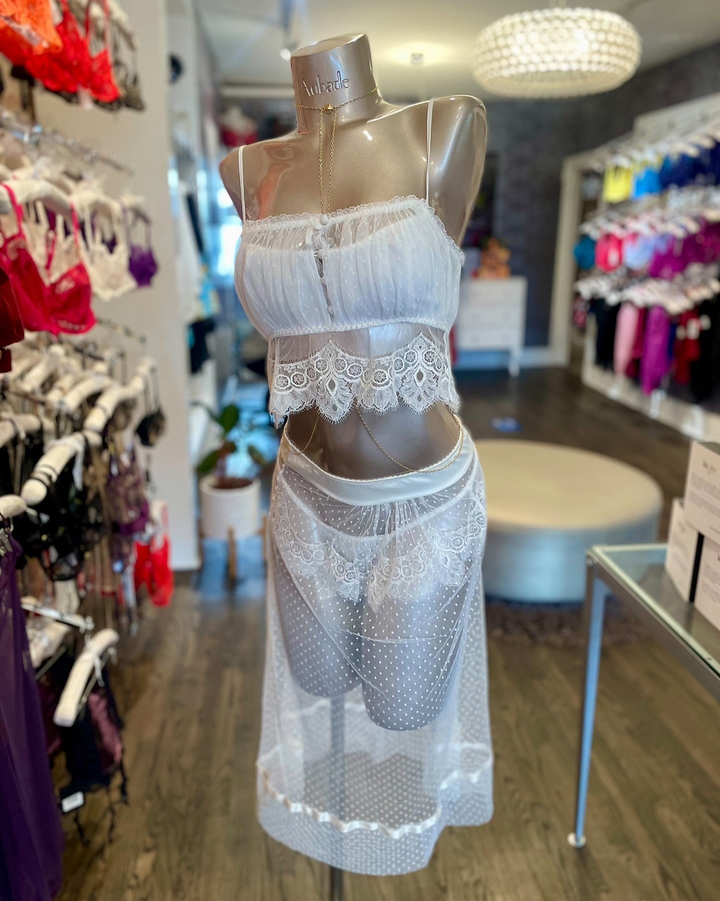 Wedding Lingerie That Makes You Feel Beautiful on Your Big Day - atechvibe