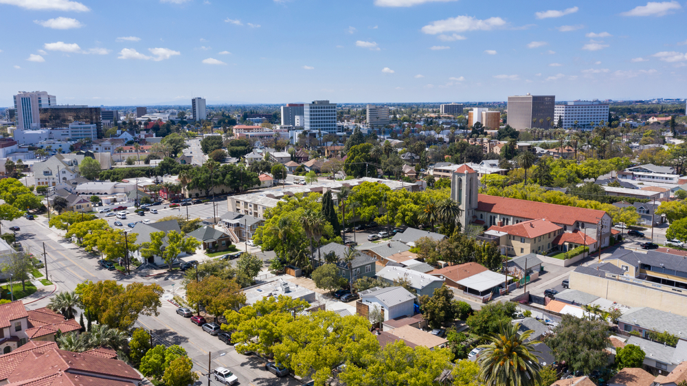 Living in Santa Ana, CA: Your Guide to Moving to Sunny Southern California - Living In California