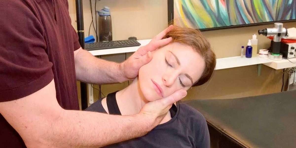 Non-Surgical Neck Pain Relief Solutions in Dallas